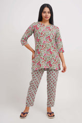 Beautiful Floral Printer Kurta With Pajama Set