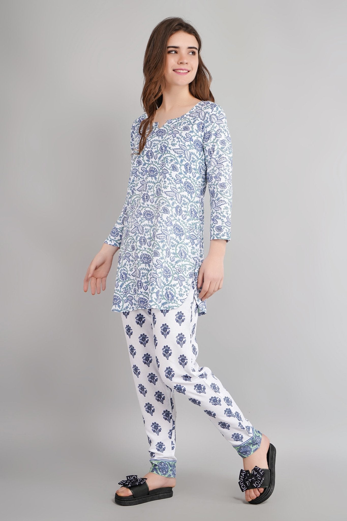 Floral Printed Night Suit (Short Kurta & Payjama Set) By Silakiva SILAKIVA